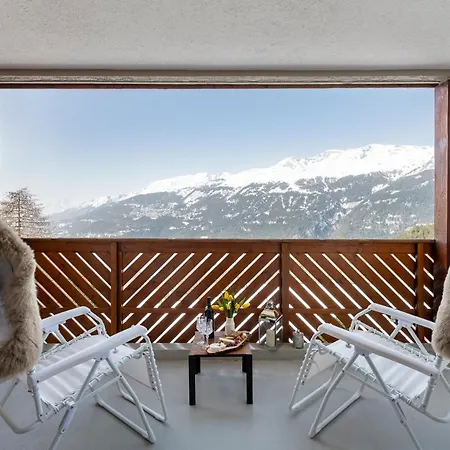 42 Apartament