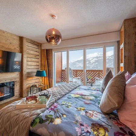 42 Apartament